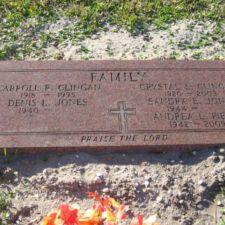 Family cremation memorial