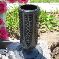 sapphire crest vase